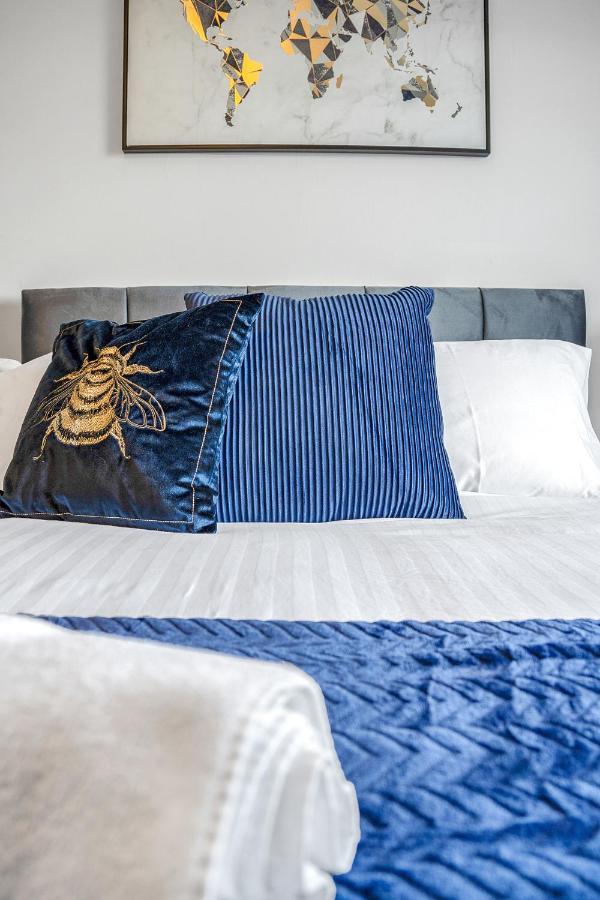 Appartement Modern & Spacious 2 Bedroom House - Free Parking - Front & Back Garden - Private Main Door Entrance Edinburgh